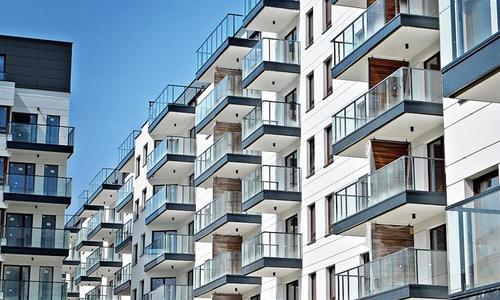 如何降低智能建筑能耗？